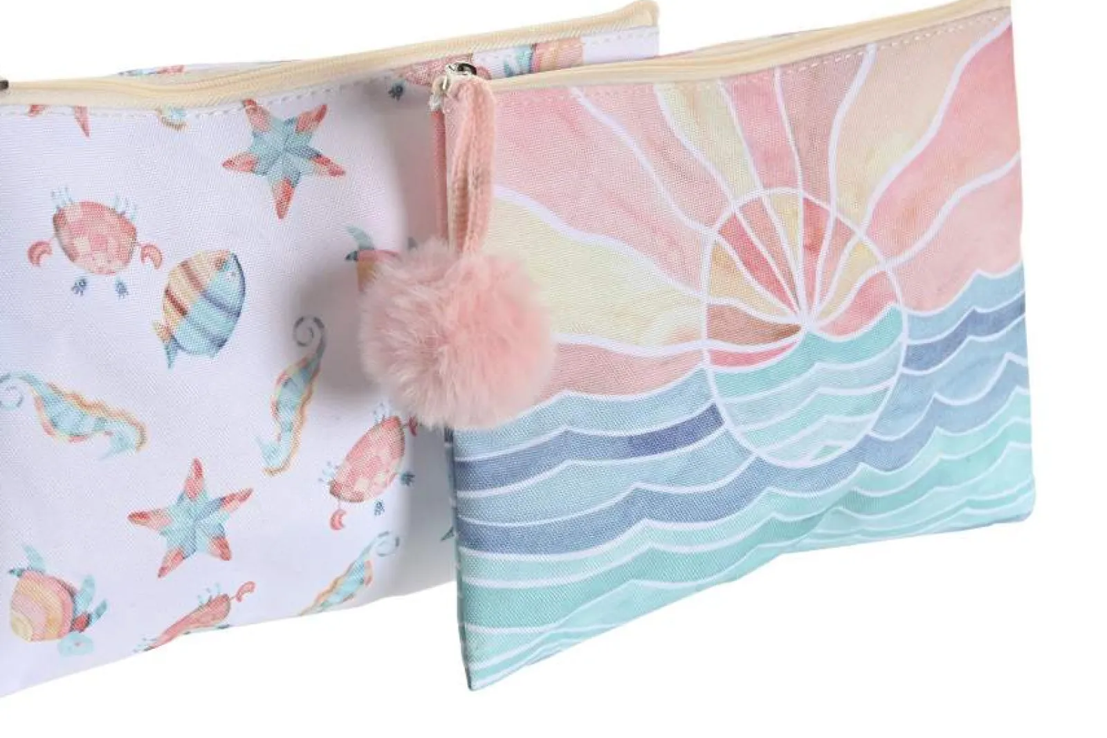 New Item Internatnl Bolsa Necessaire Red - Mar (artigo sortido)