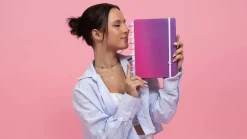 Caderno Inteligente Grande Ultraviolet By Yasmin Galvão