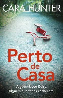 Porto Editora Perto de Casa de Cara Hunter