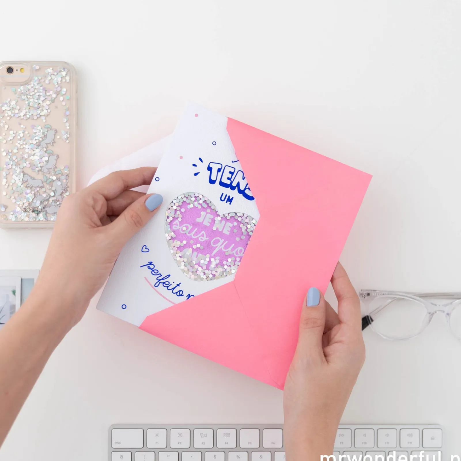 Discount Mr. Wonderful Postal - Tens Um Je Ne Sais Quoi Perfeito Para Moi